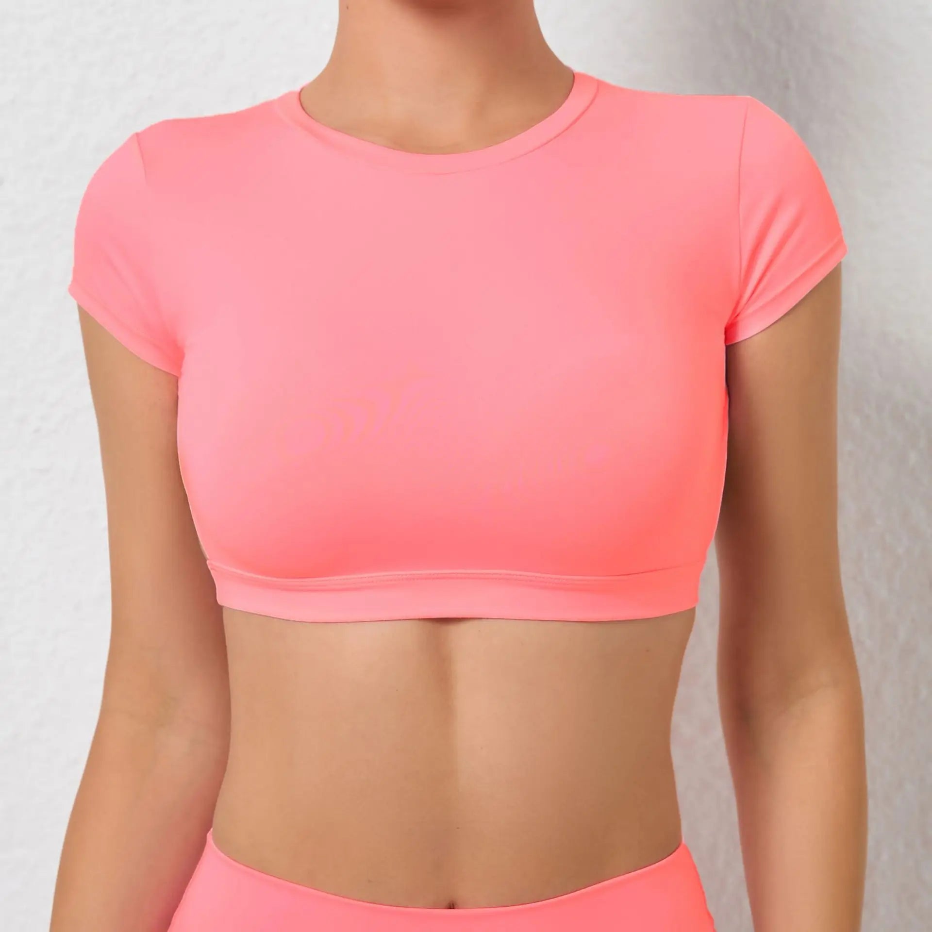 Fitted Backless Fitness Crop Top